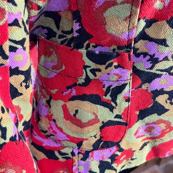 Isaac Mizrahi for Target size Small floral blazer. - Picture 5 of 6